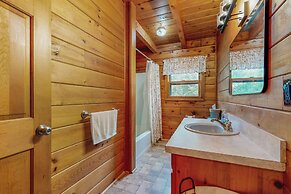 4-season Family Base! 13 Mi to Lake Winnipesaukee