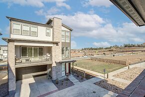 8 Mi to Denver Tech Center: Business-ready Retreat