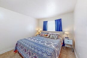 Waterfront Condo W & Dock Access