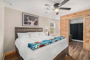 Expansive Lewiston Lodge w/ Private Bowling Alley!