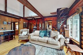 Adirondacks in Style! Lake House w/ Deck, Fire Pit