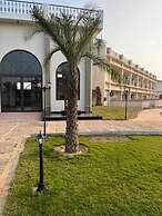Narwar Lakefront Resort