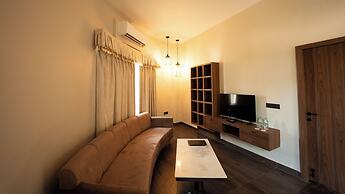 Narwar Lakefront Resort