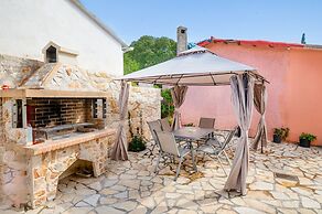 Anastasios Holiday Home