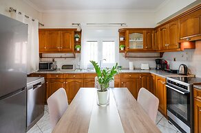 Anastasios Holiday Home