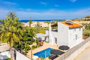 Villa Rea in Adelianos Kampos