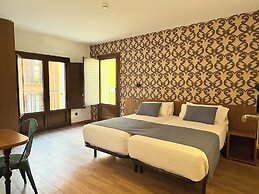 León Center Rooms