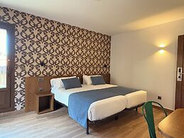 León Center Rooms