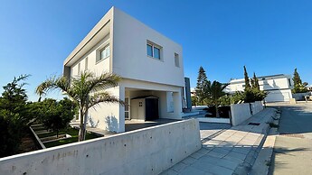 Sunrise Villa PrivatePool by TrulyCyprus
