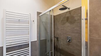 Rental in Rome Vittoria Apartment