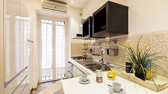 Rental in Rome Vittoria Apartment