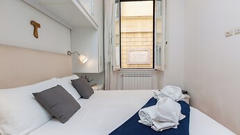 Rental in Rome Vittoria Apartment