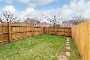 Coventry 3bedroom With Private Garden & Parking