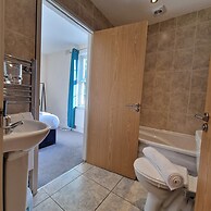 Coventry Retreat - Modern 2 Bed Apartment