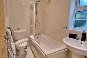Coventry Retreat - Modern 2 Bed Apartment