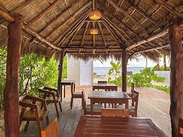 Arenika Beach House