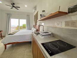 Arenika Beach House