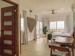 Arenika Beach House