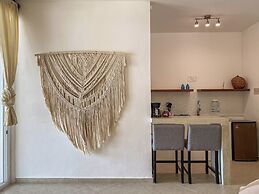 Arenika Beach House