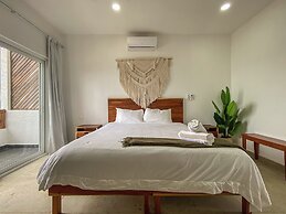 Arenika Beach House
