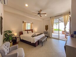 Arenika Beach House