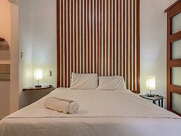 Arenika Beach House