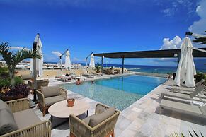Joy Apt with rooftop and panoramic views