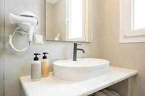 Gloria Luxury Suites