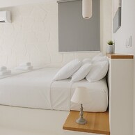 Gloria Luxury Suites