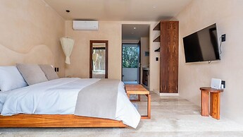 Loch Tulum Collection
