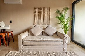 Loch Tulum Collection