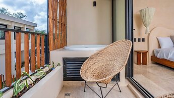 Loch Tulum Collection