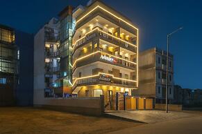 Hotel Admire Inn Sec - 44 By ASPL