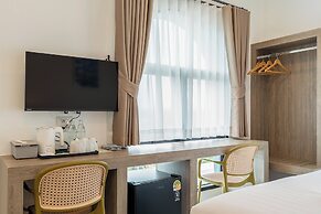Finn Hotel