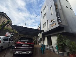 Hotel Visawa Residency Kolhapur