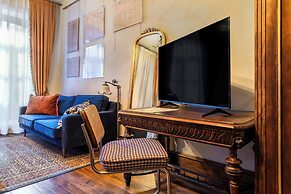 The Yard Hotel