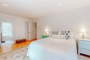 Dog-friendly Copake Home w/ Sauna!