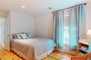 Dog-friendly Copake Home w/ Sauna!