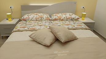 Minichino House B&B