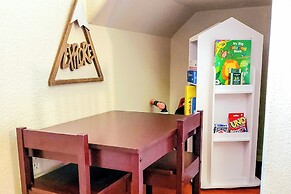 Explore Caves & Coast! Family-friendly Oregon Stay
