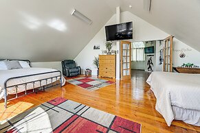 Explore Caves & Coast! Family-friendly Oregon Stay