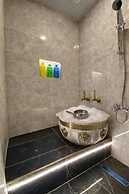 Royal Fsm Suites