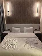 Royal Fsm Suites
