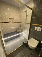 Royal Fsm Suites