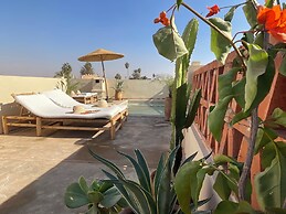 Riad Al Muhandiz