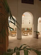 Riad Al Muhandiz