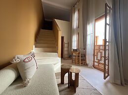 Riad Al Muhandiz