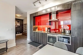 Sky Suites at Front