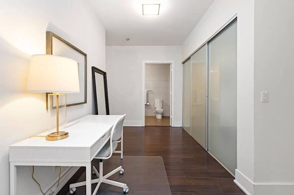 Sky Suites at Front