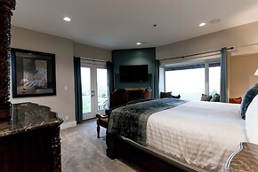 Blue Horizon Mountain Retreat B&B